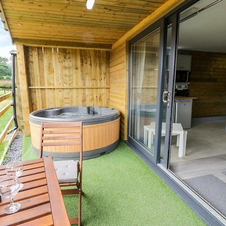 Cilan Lodge Corwen Exterior photo