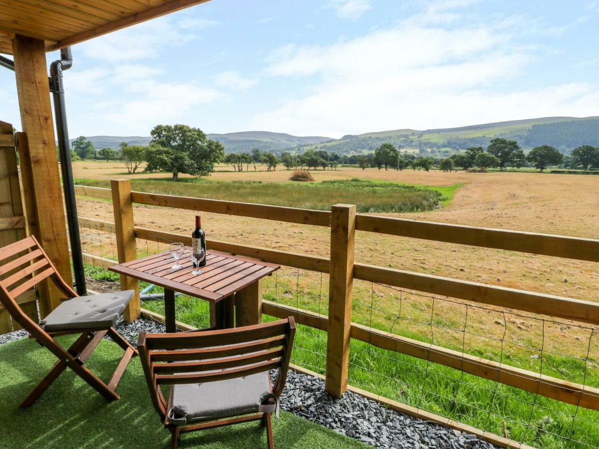 Cilan Lodge Corwen Exterior photo